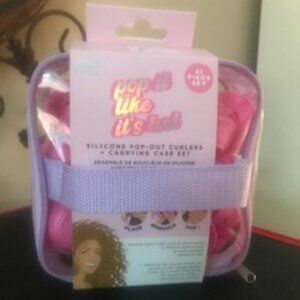Pop out silicone curlers